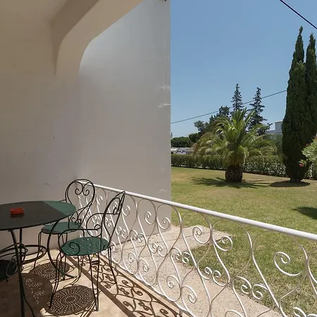 Akivillas Carvoeiro Relax Villa Porches (Algarve)